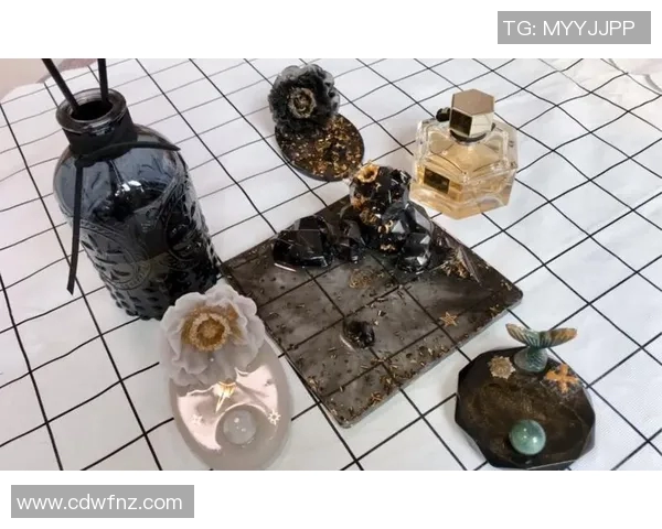 足球明星滴胶摆台展现运动魅力与艺术结合的完美典范